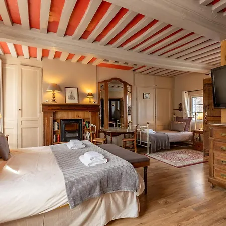 La Maison De Atypical House Center 12p Ferienhaus *