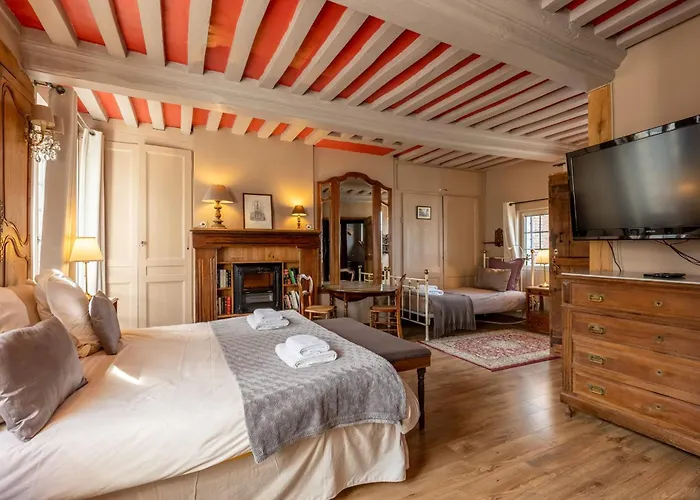 La Maison De Atypical House Center 12p Holiday home *