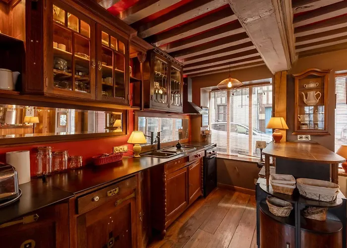 La Maison De Atypical House Center 12p Hébergement de vacances