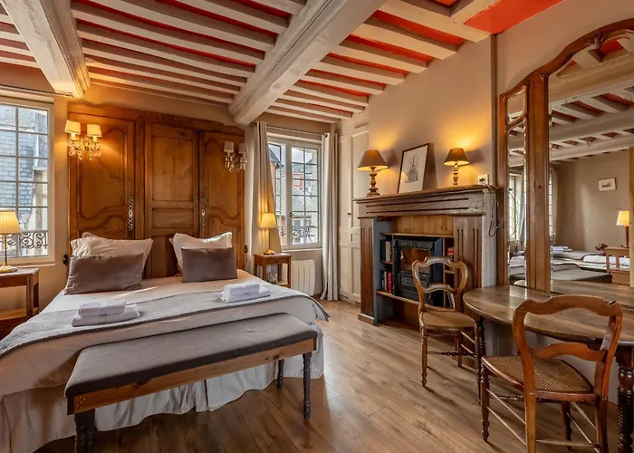 La Maison De Atypical House Center 12p Hébergement de vacances